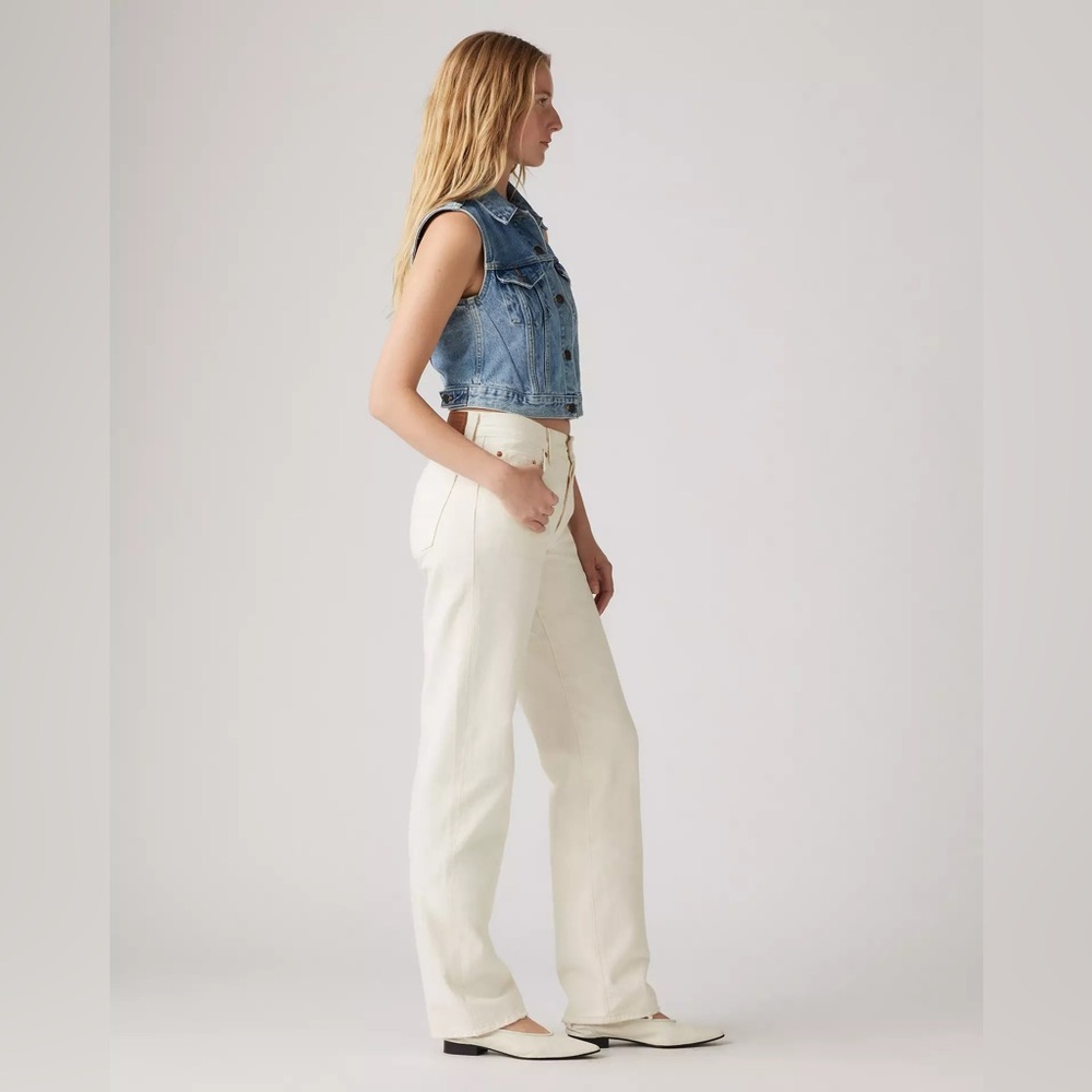 Levi's Women's Straight Leg White Jeans - Picture 2 of 10